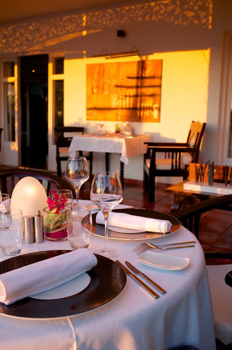 Blue Margouillat Seaview Hotel-Relais & Chateaux Сен-Лу Екстериор снимка