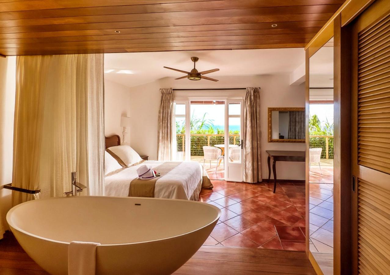 Blue Margouillat Seaview Hotel-Relais & Chateaux Сен-Лу Екстериор снимка